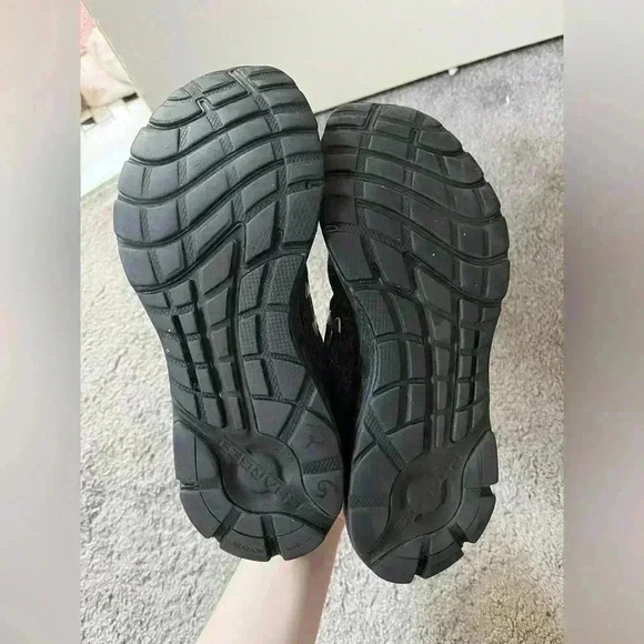 Under Armour dark grey running workout sneakers‎ size 8.5 - Picture 5 of 7